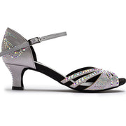 Sparkle Shine Tanzschuhe in Silber Satin mit dunkler Sohle
