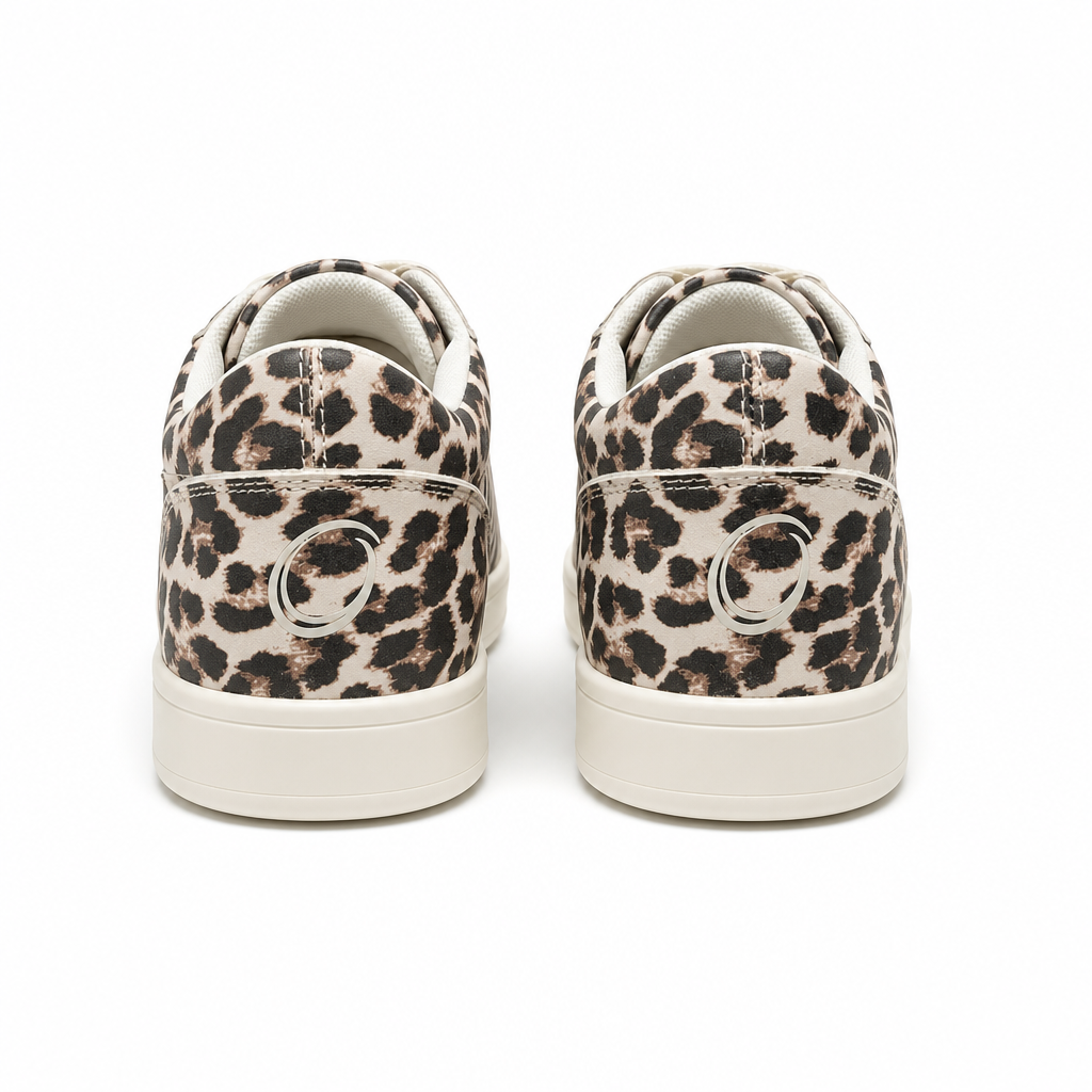Dancing Queens SMOVE Accent Dance Sneaker in Leo – stilvolle, atmungsaktive Tanzschuhe für Damen.