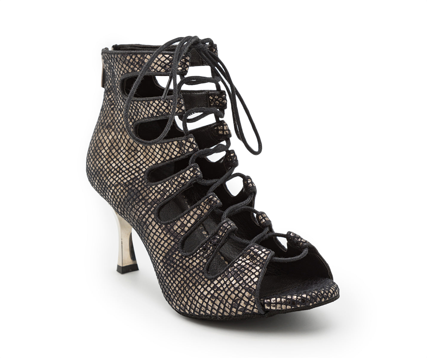 Die Electra Tanzschuhe von Dancing Queens sind schwarze Schnürstiefeletten mit Peeptoe, Schuppenstruktur und goldenem Absatz.