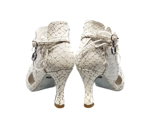 12173-87-T06 zapatos de baile en blanco