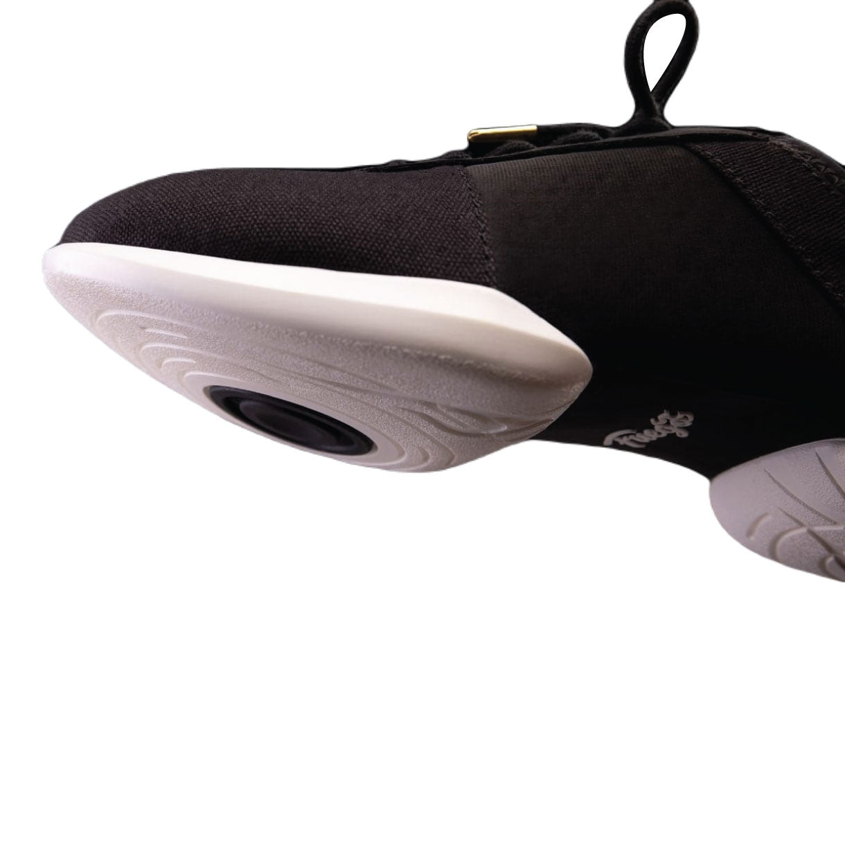 Sneaker Fuego Dance en noir avec saumure fendue blanche