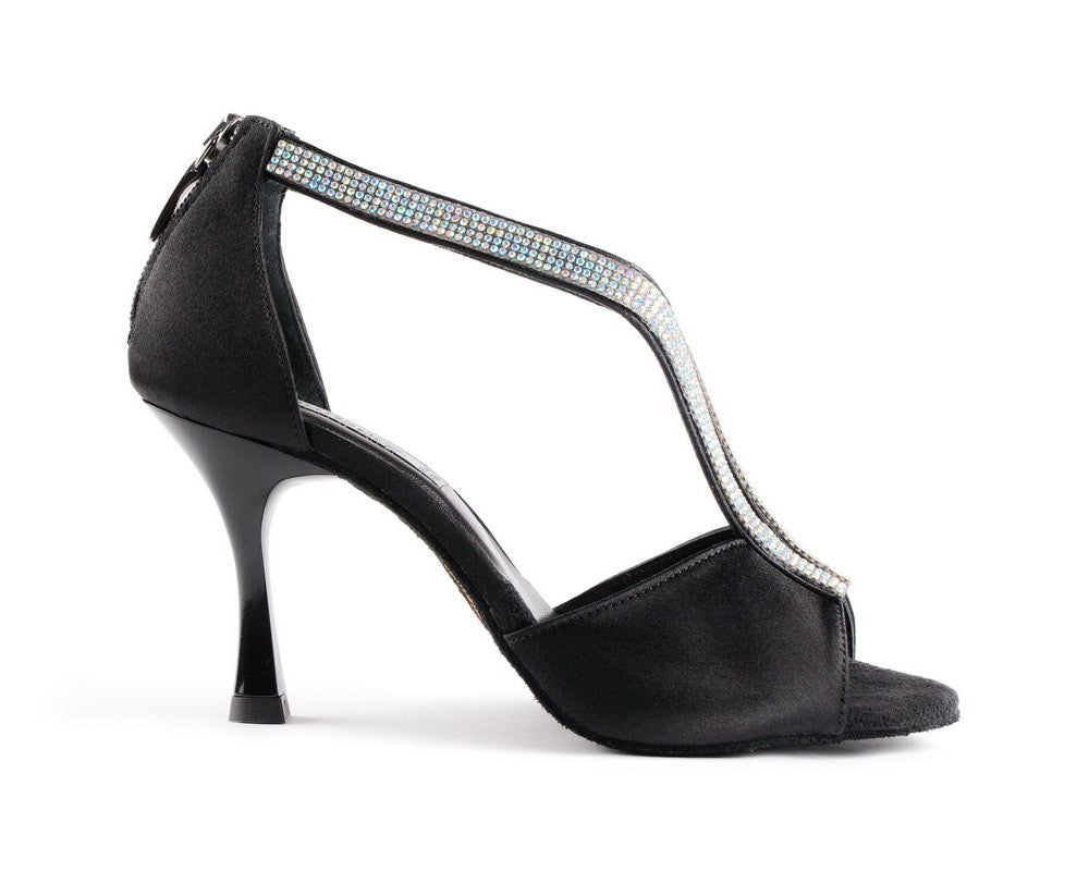PD806 PRO Tanzschuhe von Portdance: Schwarze Satin-Heels mit silbernem Glitzerband, Strass-Riemen und Peep Toe.