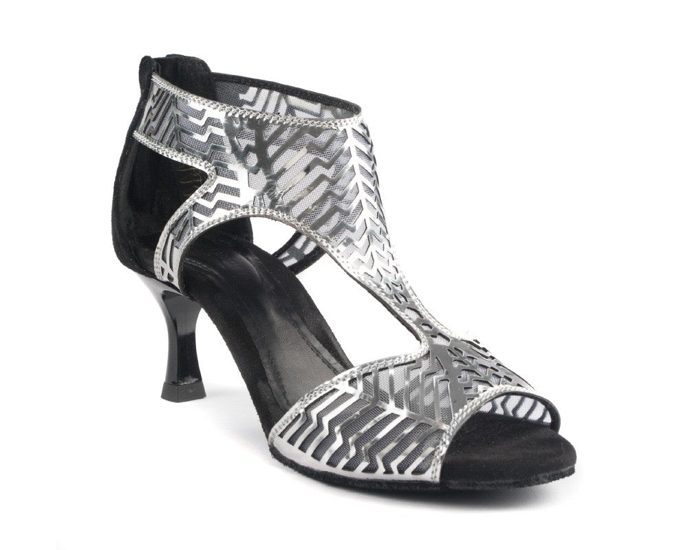 Der PD813 PRO von Portdance ist ein silber/schwarzer Nubuk-High-Heel mit offener Spitze, perfekt als stylischer Tanzschuh.